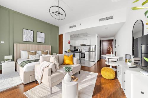 Silkhaus Vacation Homes Chic Luxury Studio Opposite Silicon Oasis Shopping Mall - Tap to explore photos