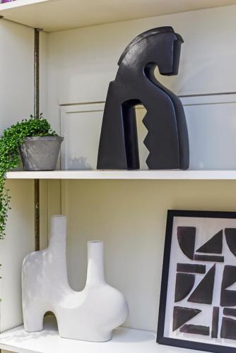1 Bed Garden Flat- Belsize Park - Tap to explore photos