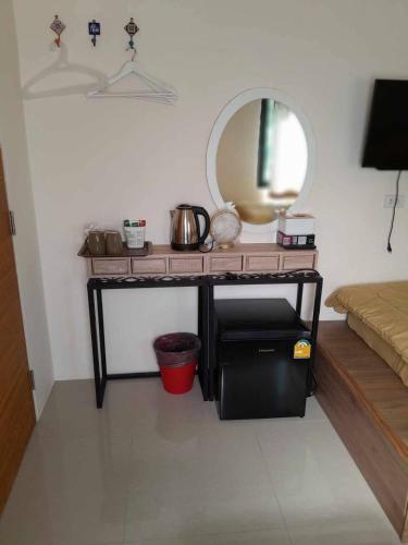 ขุนโลหะ Room Type - Standard King Room