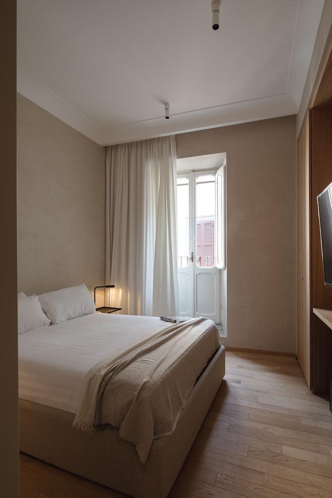 P10 DESIGN Room Type - Standard Room