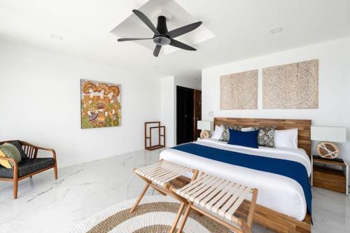 Luxury Blue Coco Sea View Villa - 4x4 SUV included