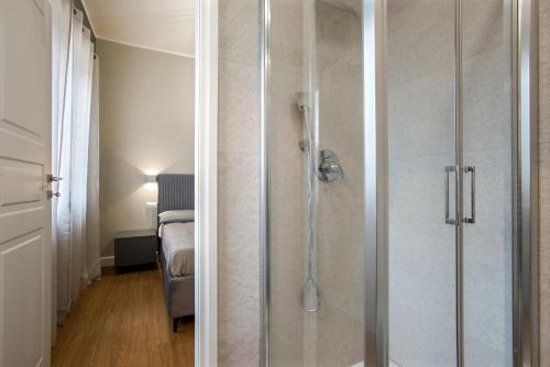 Raven Color Room Type - Double Room with Private Bathroom Raven Color Room Type - Double Room with Private Bathroom