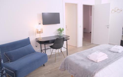 Toscani 24 Room Type - Two-Bedroom Apartment Toscani 24 Room Type - Two-Bedroom Apartment