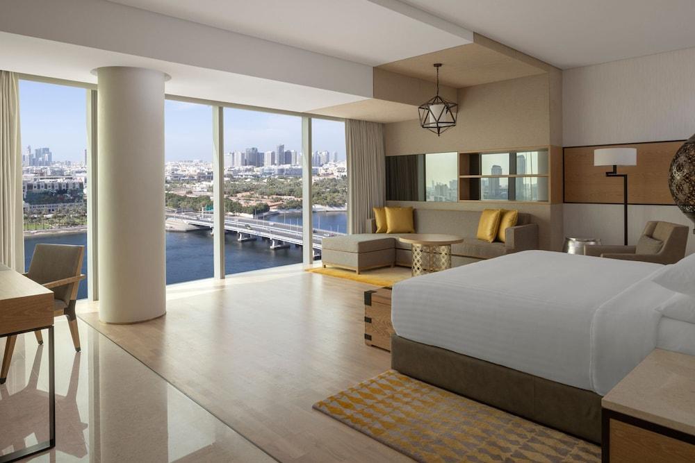 Marriott Marquis Dubai Creek Room Type - Grand Room, 1 King Bed