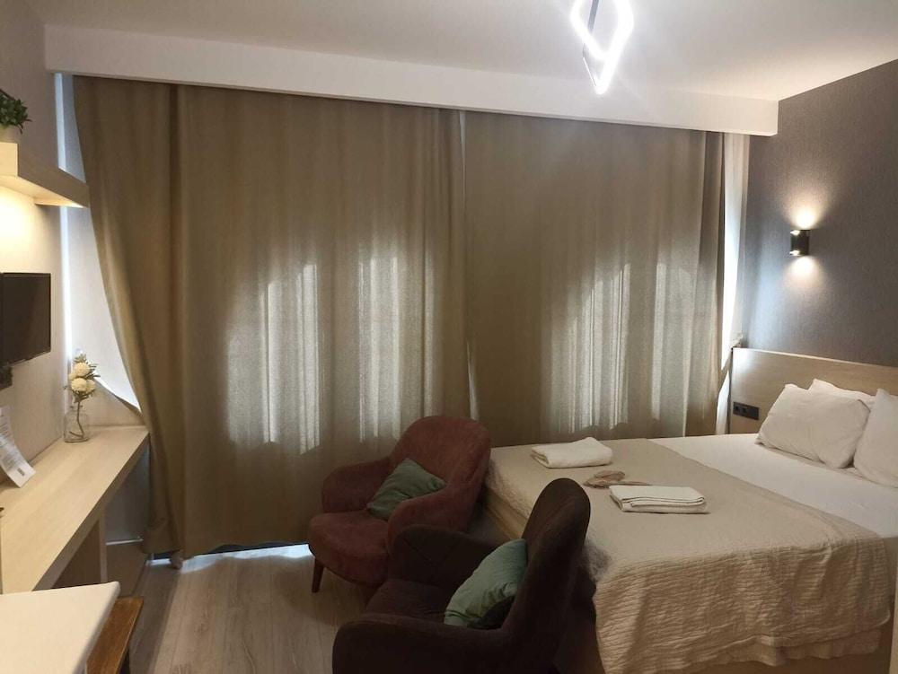 Doğan Palace Hotel Room Type - Deluxe Double Room, 1 Queen Bed, Non Smoking