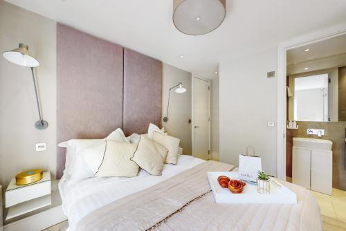 Park Lane Apartments Marylebone - Tap to explore photos