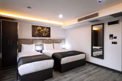 Meyzi Hotel Room Type - Deluxe Triple Room Meyzi Hotel Room Type - Deluxe Triple Room