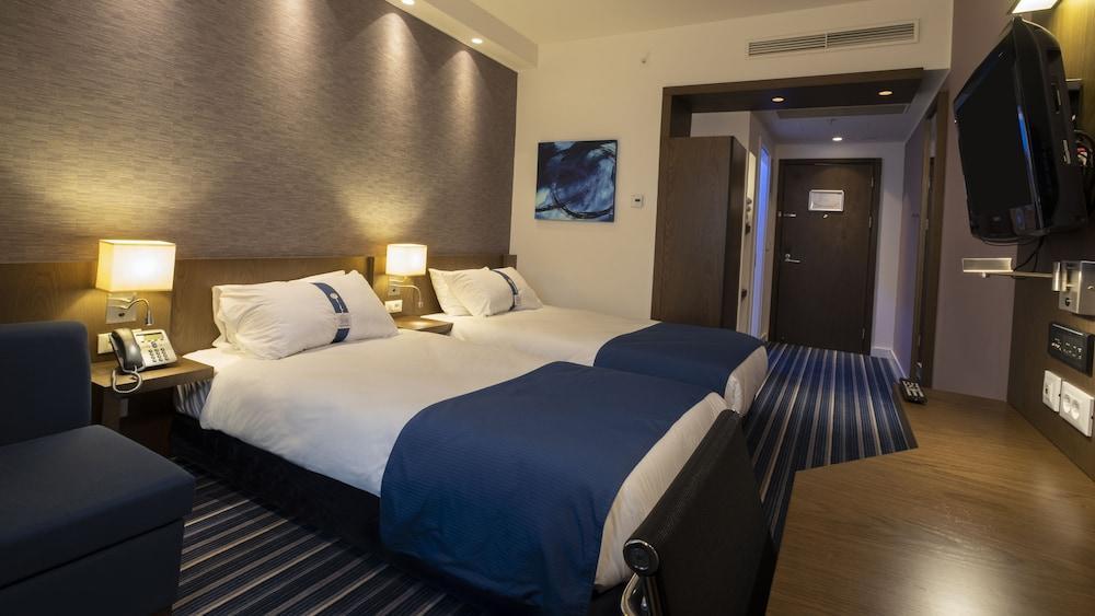 FEZ INN Hotel Room Type - Standard Twin Room