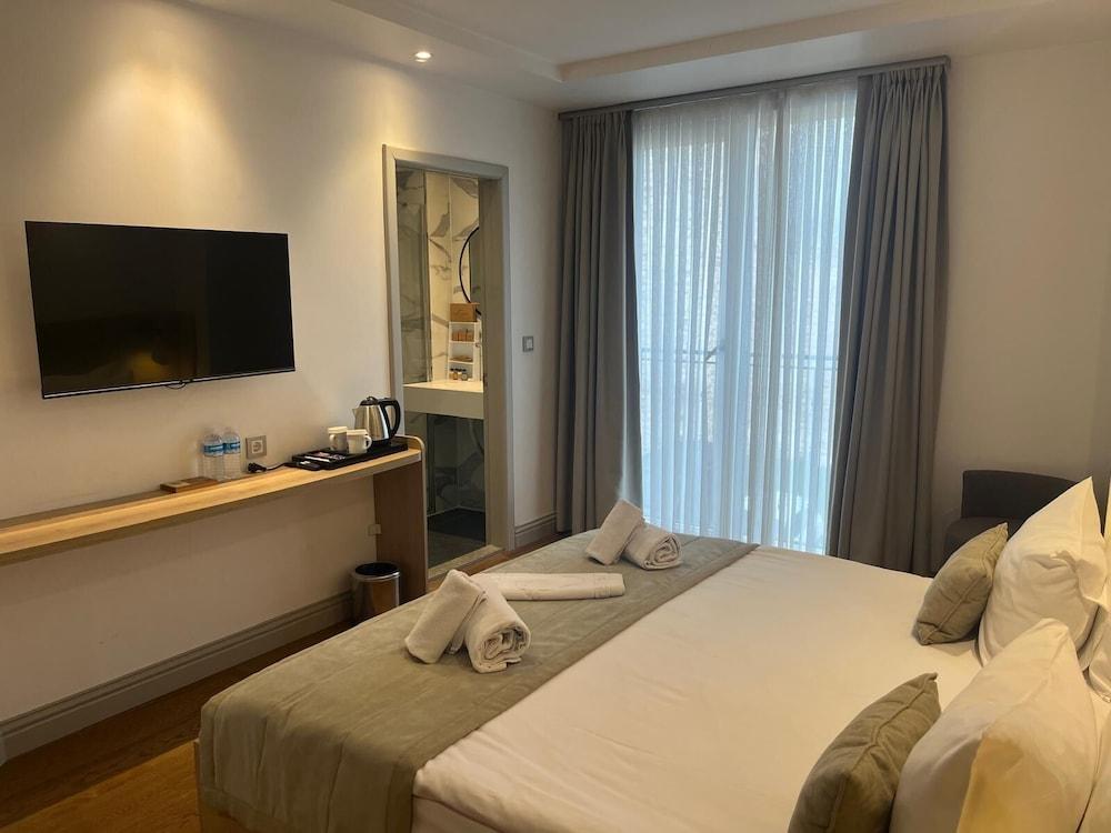 Joyway Hotels Istanbul Sultanahmet Room Type - Deluxe Room with Sea View