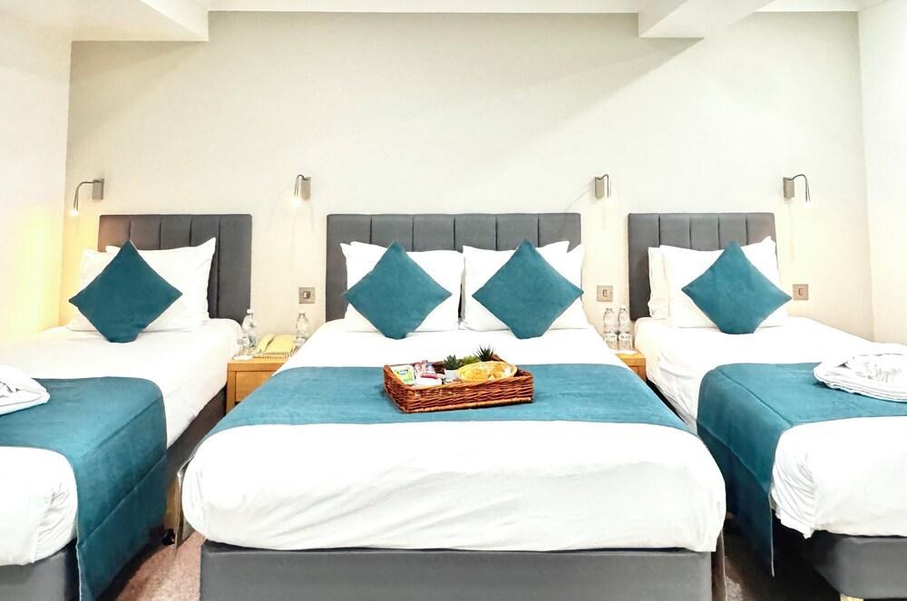 Queens Park Premier London Hyde Park Room Type - Family Room