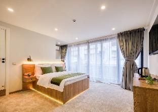 Elephant In The Room Room Type - Deluxe Room with Balcony