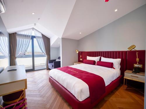 New Inn Hotel Old Town Room Type - Penthouse Apartment
