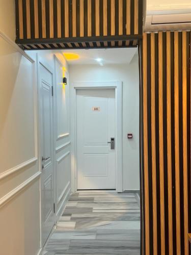 Ninova Boutique Hotel - Tap to explore photos