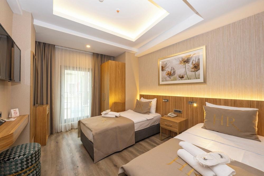 Hotel Ravi Room Type - Standard Twin Room
