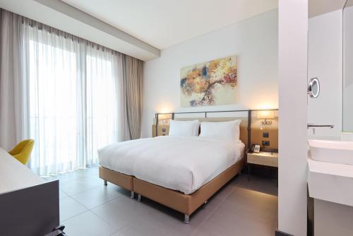 Bomonti Suites Istanbul - Tap to explore photos