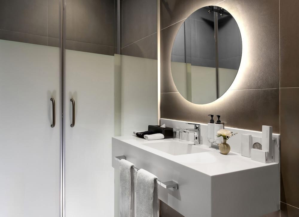Bomonti Suites Istanbul - Tap to explore photos