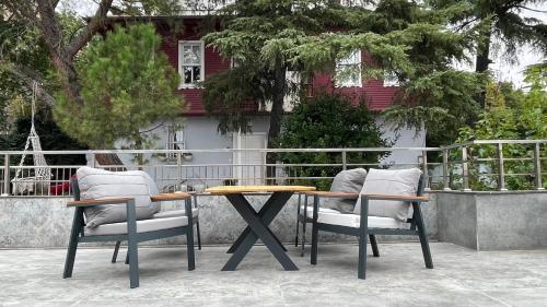 Mona Bosphorus Hotel - Tap to explore photos