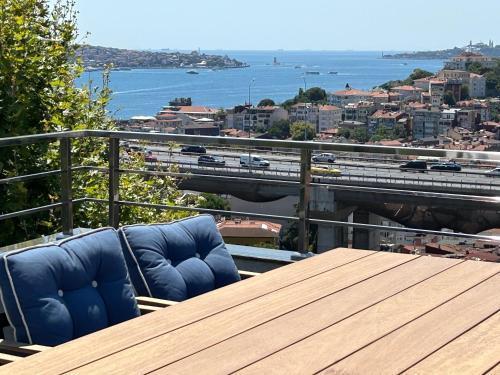 Mona Bosphorus Hotel - Tap to explore photos