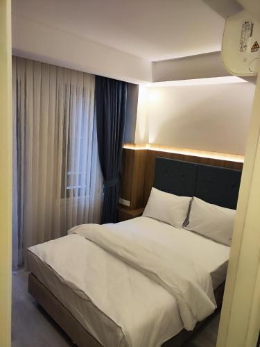 Hotel Esve Istanbul - Tap to explore photos