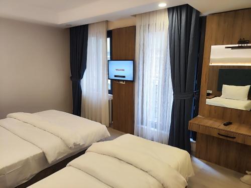 Hotel Esve Istanbul Room Type - Deluxe Triple Room