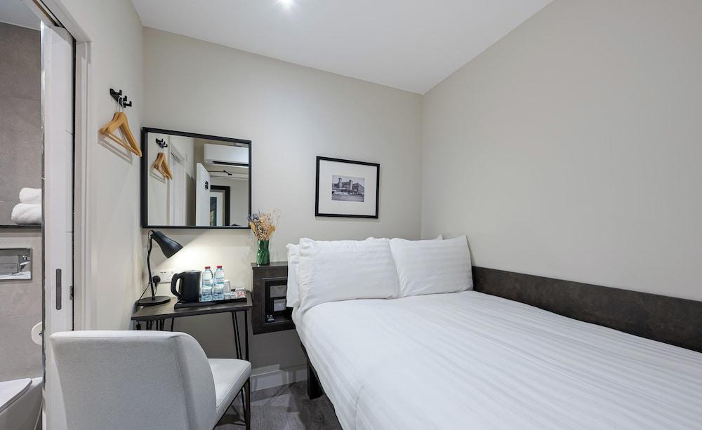 King's Cross Express Inn Room Type - Budget Double (No Window)