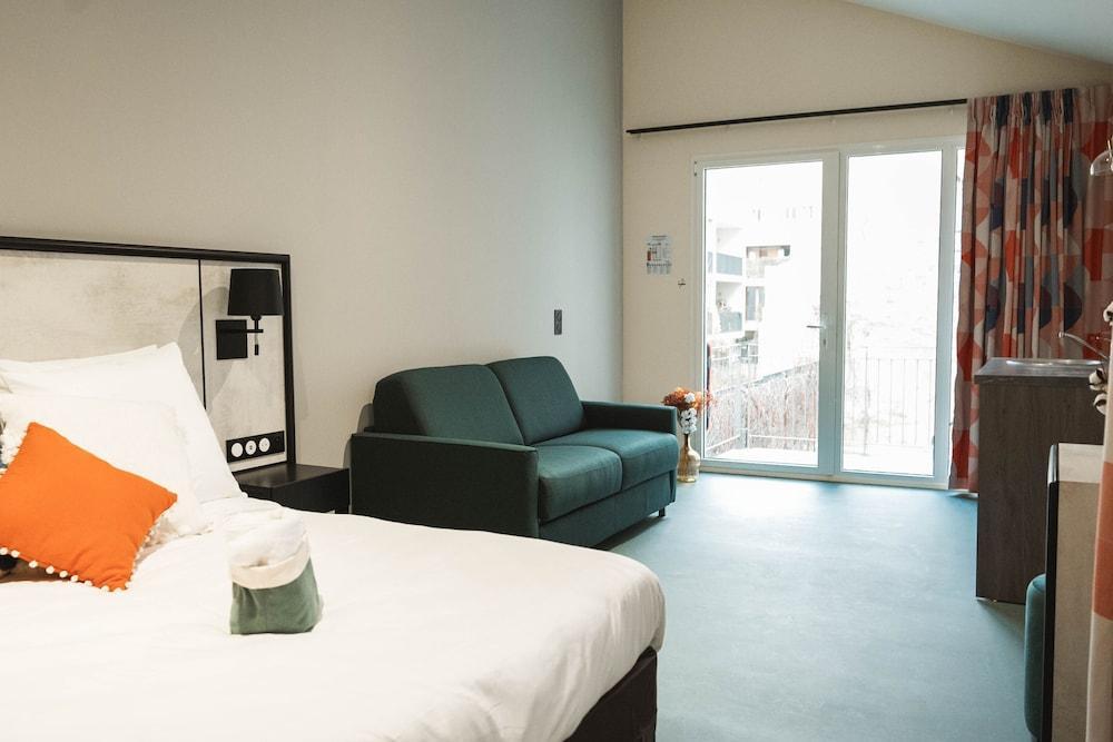 Hotel La Maison Montparnasse Room Type - Studio Terrace