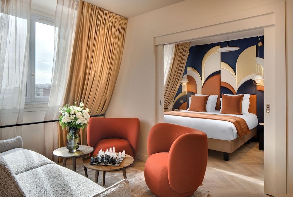 Artemisia Montmartre Room Type - Suite