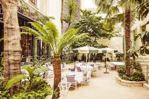 Hôtel Eldorado Paris - Tap to explore photos