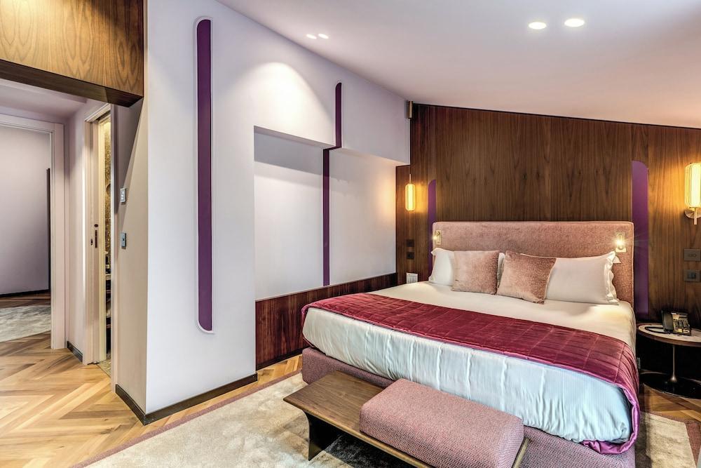THE STEPS Hotel - by Eitch Collection Room Type - Suite, Terrace