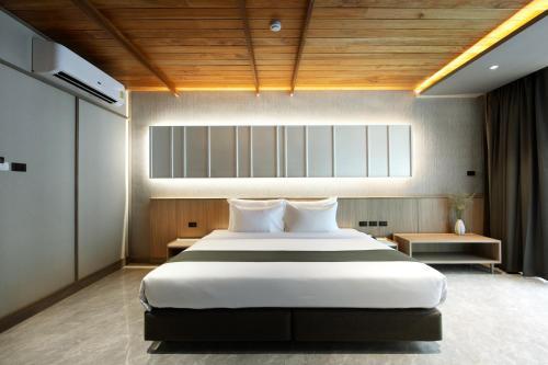 Luminous Resort & Spa by Areca Room Type - Deluxe Double or Twin Room with Pool View Luminous Resort & Spa by Areca Room Type - Deluxe Double or Twin Room with Pool View
