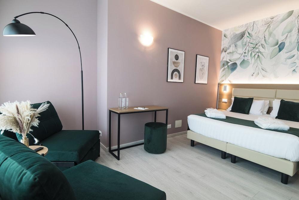 Massimi City Garden Hotel Room Type - Family Room Massimi City Garden Hotel Room Type - Family Room