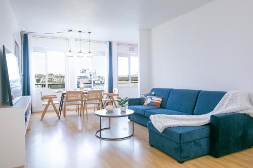 Majestic & Idyllic Parisian Flat - Champs-Elysées - Tap to explore photos