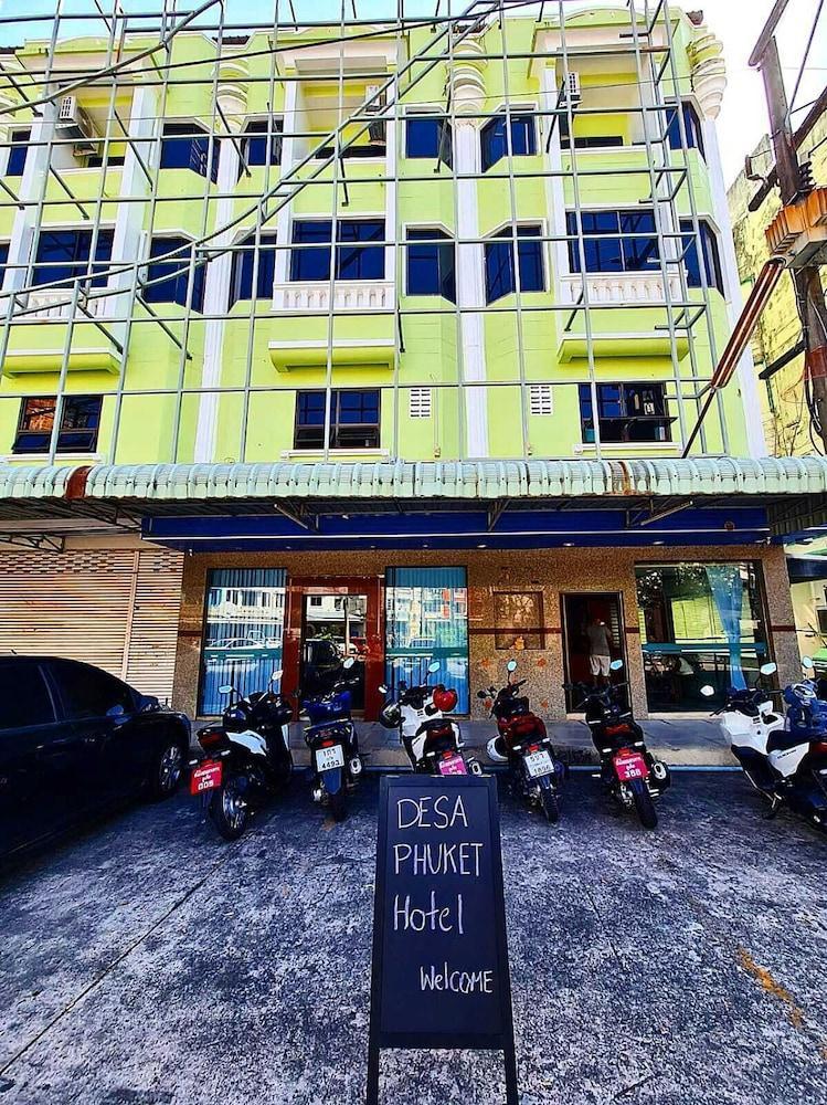 Desa Phuket - Tap to explore photos