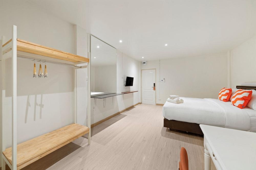Horange Phuket Town Room Type - Deluxe Room, No Windows