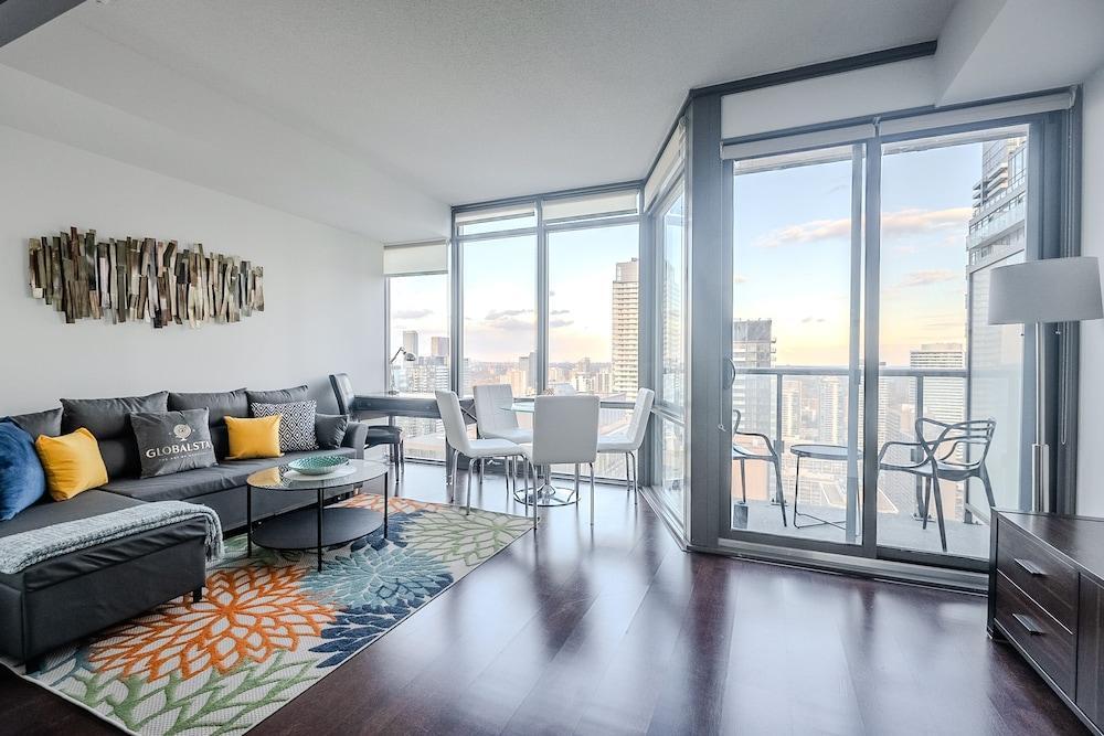 Burano Condos in Downtown Toronto Room Type - Panoramic Apartment, 1 Bedroom, Balcony, City View
