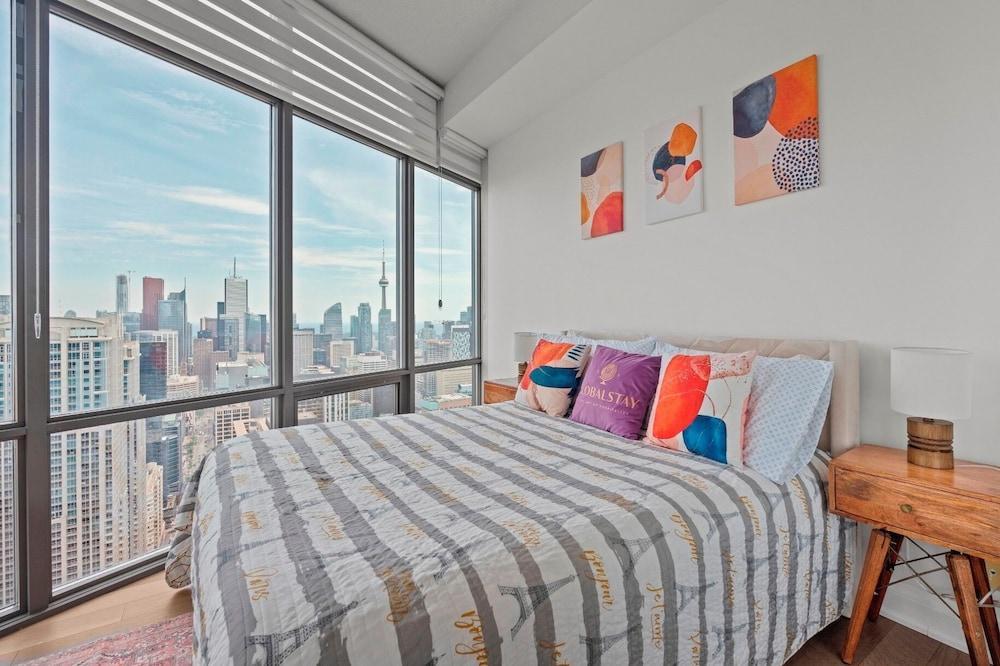 Burano Condos in Downtown Toronto Room Type - Deluxe Apartment, 2 Bedrooms, Balcony, City View Burano Condos in Downtown Toronto Room Type - Deluxe Apartment, 2 Bedrooms, Balcony, City View