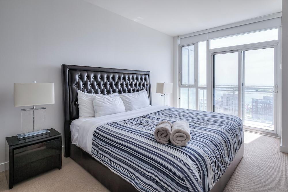 Waterfront Deluxe Residences - Tap to explore photos