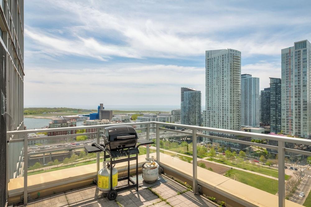 Waterfront Deluxe Residences - Tap to explore photos