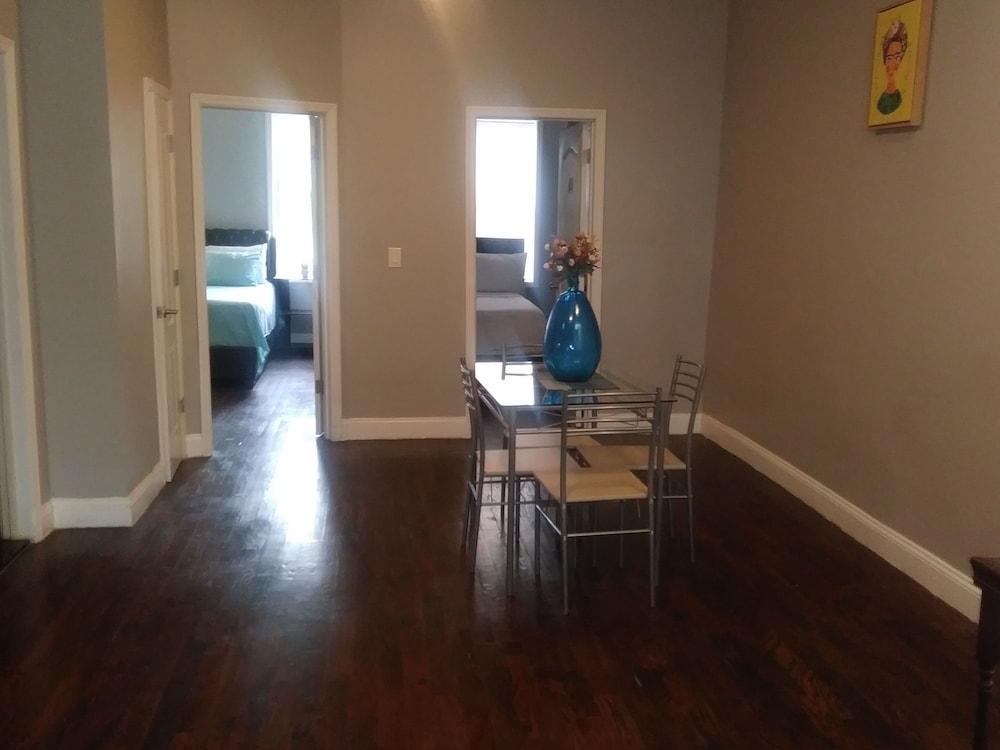 Vacation Rental in New York - Tap to explore photos