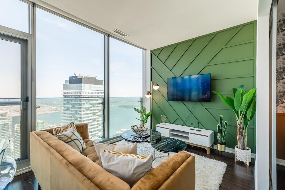 SkyTree Modern Suites Room Type - Premium Condo