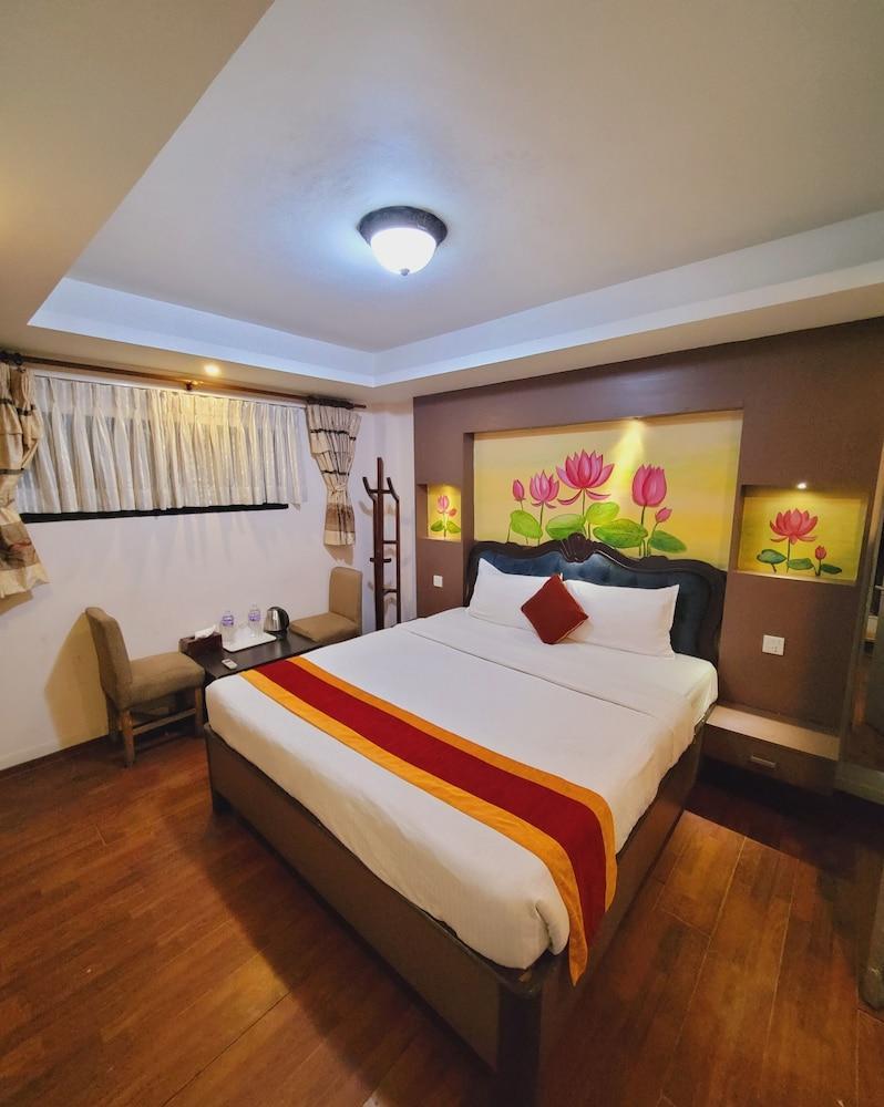 Hotel Kathmandu Square Room Type - Deluxe Double Room