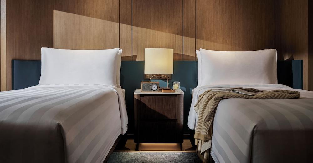 Pan Pacific Jakarta Room Type - Deluxe Twin Room
