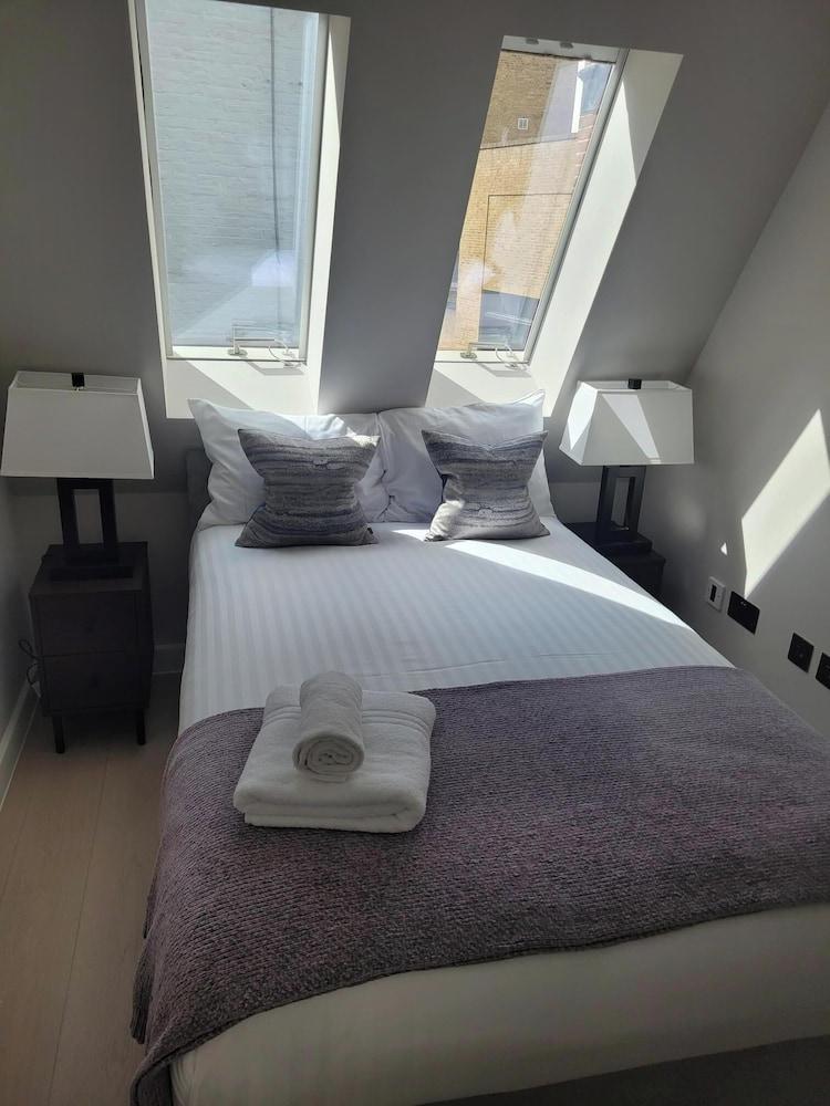 Buckingham Palace Residencies  by Aeria Apartments Room Type - Two-Bedroom Apartment