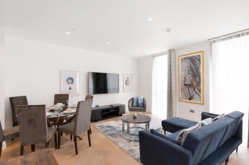 Melrose Place 7beds Wembley stadium 15mins to Central London - Tap to explore photos