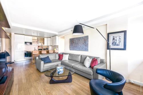 Muette - Spontini 1bdr by B'Your Home - Tap to explore photos