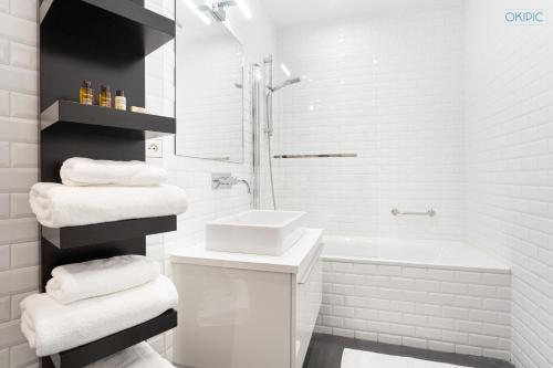 Spacious 90sqm - Zen Latin District - Notre-Dame Room Type - Three-Bedroom Apartment