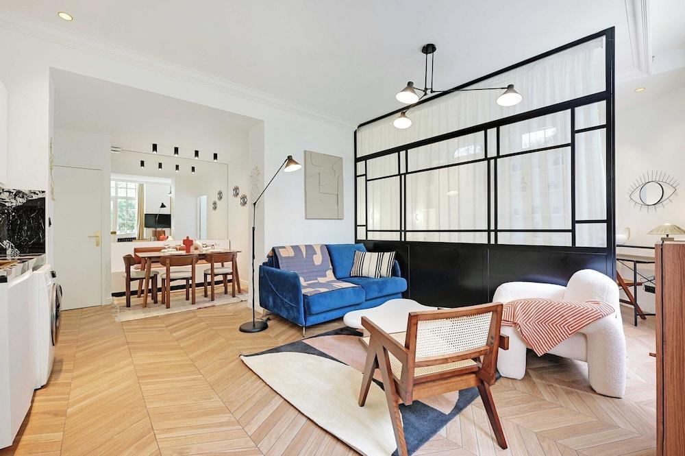 Amazing Appartement - 3br/8p - Saint Germain - Tap to explore photos