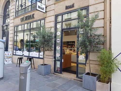 Ideal for exploring Paris on foot