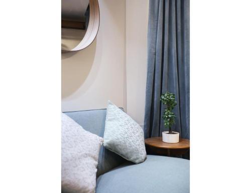 Studio Sacré coeur by Studio prestige - Tap to explore photos
