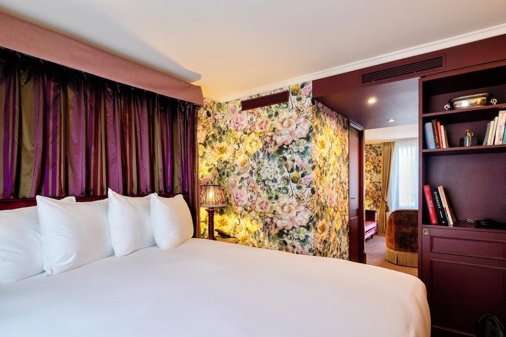 UNE AUTRE CHAMBRE Room Type - Deluxe Double Room